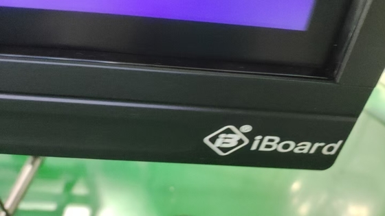 IBoard Factory Wholesale Интерактивный сенсорный экран Монитор 2 мм Точность 15W * 2 или 20W * 2 Динамики и беспроводная проекция экрана Интерактивная доска
