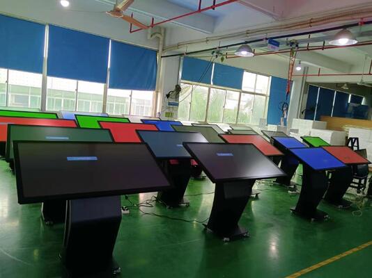 55-дюймовый 4K-киоск с сенсорным экраном с операционной системой Android/Windows для интерактивной цифровой вывески и панели меню