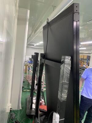 Мониторинг и анализ цифровых рекламных кампаний. Монитор цифровой рекламы с отслеживанием в режиме реального времени и типом установки на стену или пол