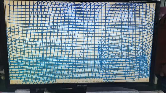 19-килограммовая интерактивная сенсорная доска с поддержкой ОС Android, обеспечивающая совместную работу и интерактивные сеансы